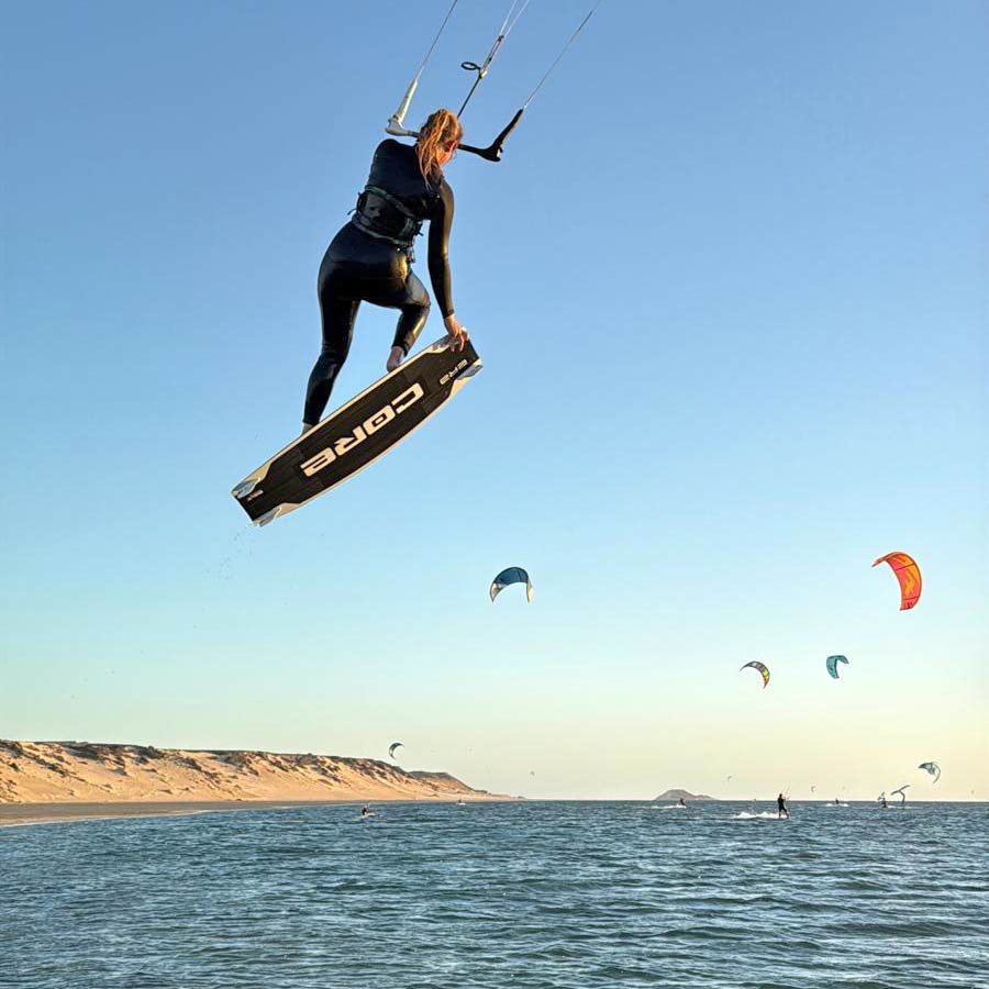 RIVIERE-MANON-CORE-KITEBOARDING-ambassadrice-4
